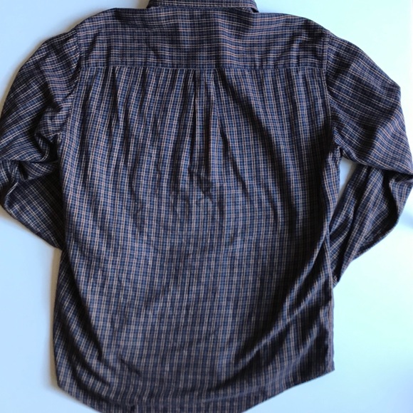 SOLD ❌Brooks Brothers casual button down -medium - Picture 5 of 6
